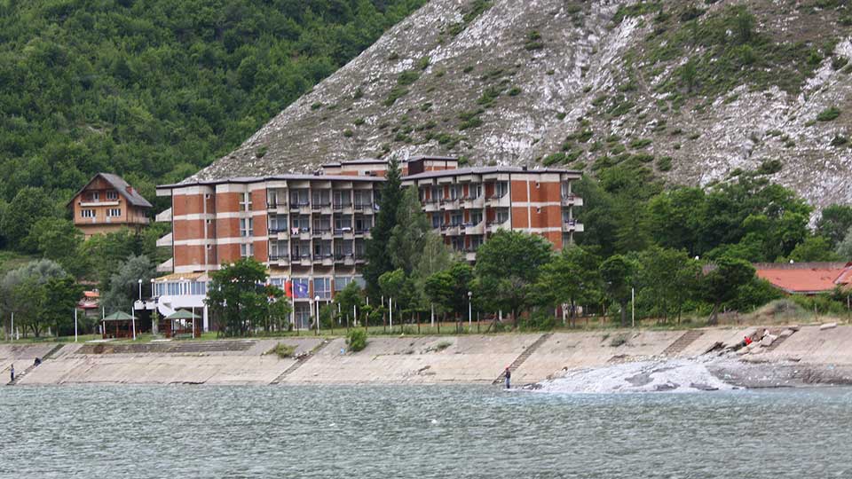 Hotel Kosovrast near Debar